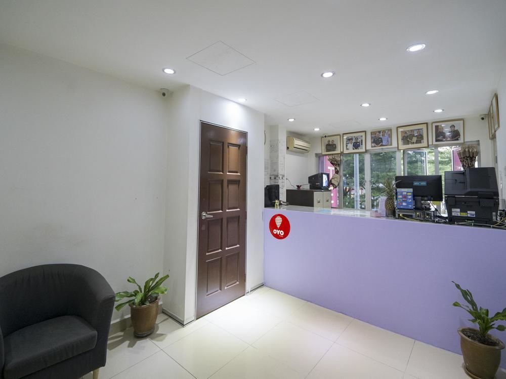Oyo 280 Hotel Dragon Inn 吉隆坡 外观 照片