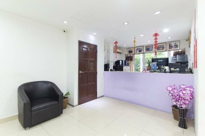 Oyo 280 Hotel Dragon Inn 吉隆坡 外观 照片