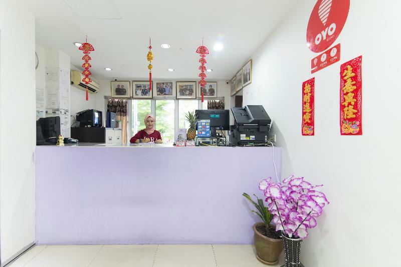 Oyo 280 Hotel Dragon Inn 吉隆坡 外观 照片