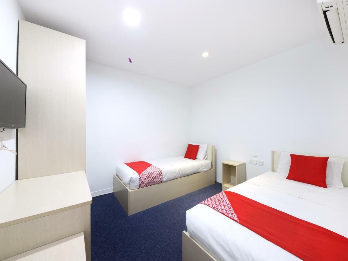Oyo 280 Hotel Dragon Inn 吉隆坡 外观 照片
